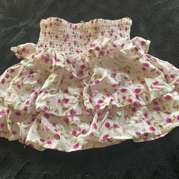 Adorable two piece set - Picture 3 of 3